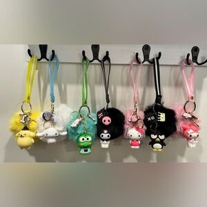 Sanrio Pom Pom Character Keychains ( 1 item)